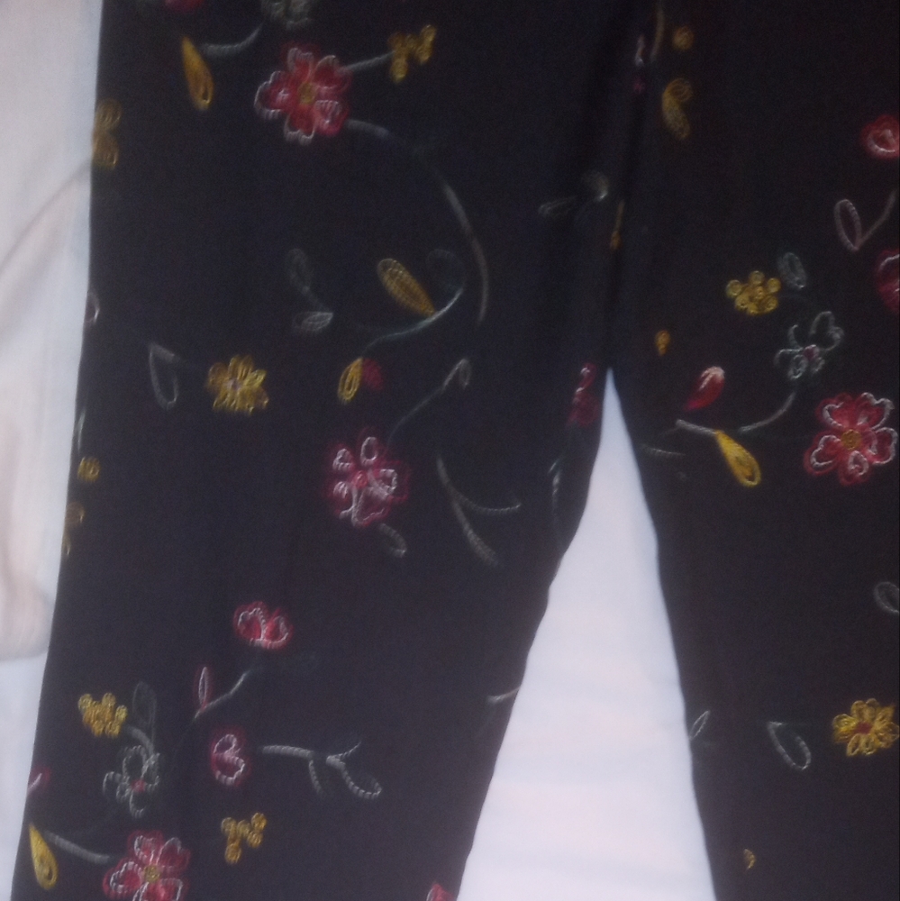 Silk Pants - Picture 3 of 4